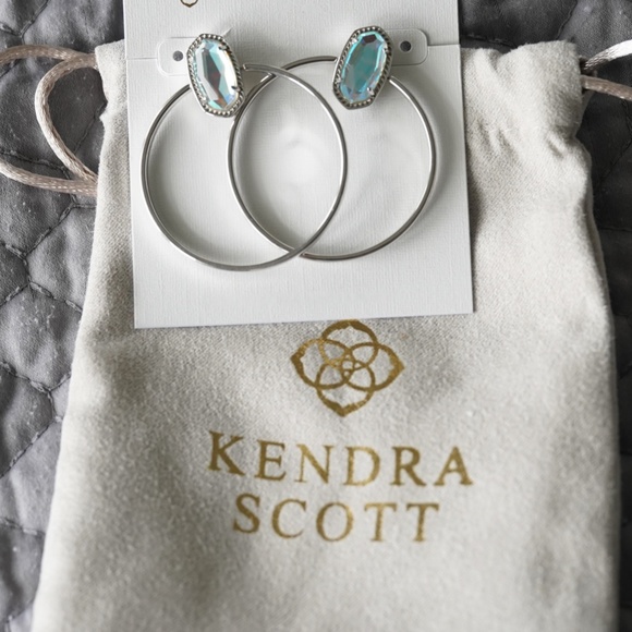 Kendra Scott Mayra Earring Hoops Silver - Picture 2 of 4